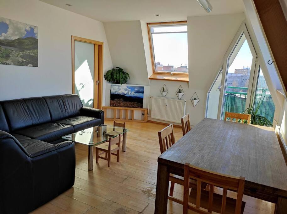 Apartment Very Comfortable Flat For The Whole Family Prague